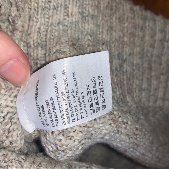 American Eagle pullover sweater with cross back - Picture 5 of 7